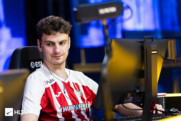 Hang：GALA教会我硬辅 第一次打世界赛要有野心